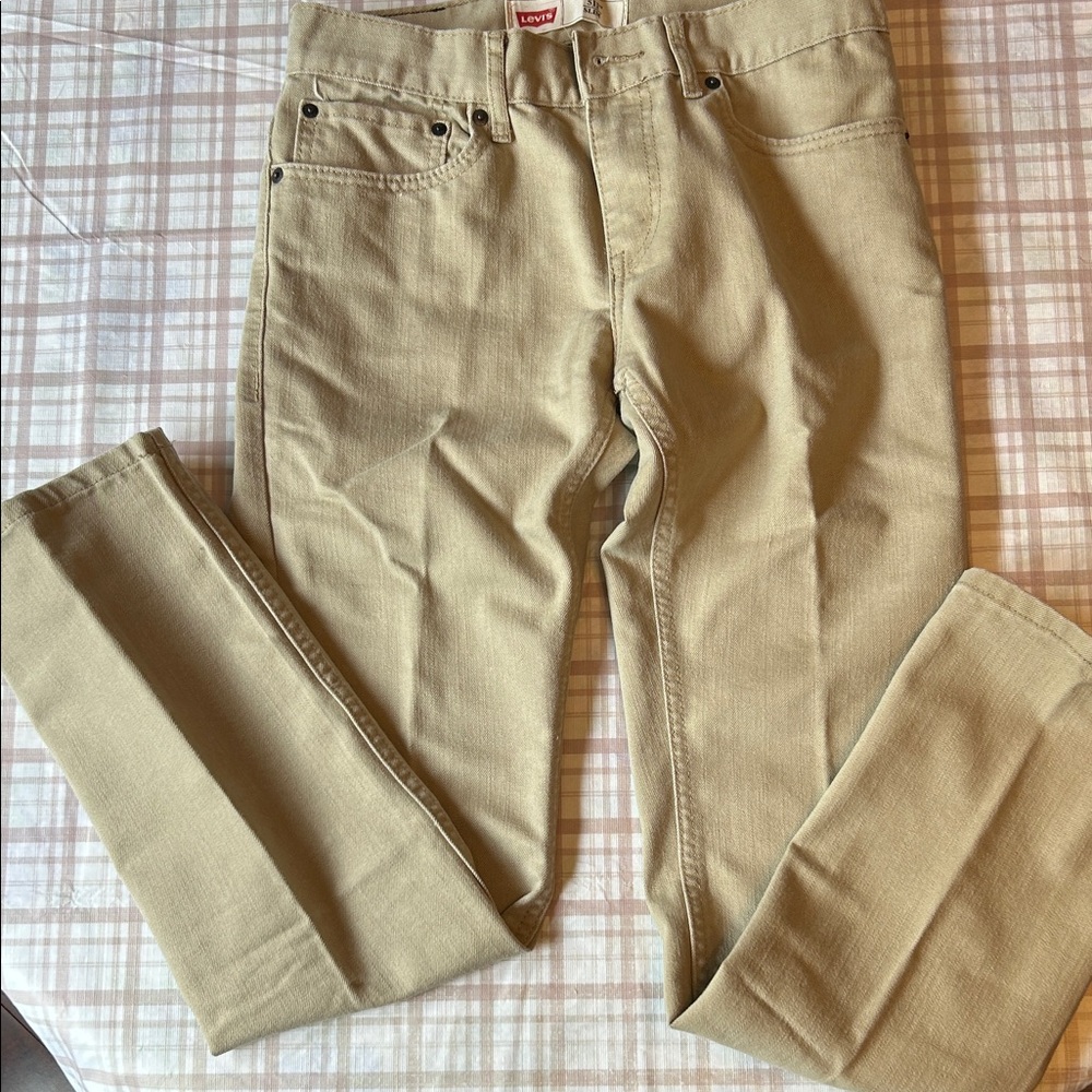 Levi's Tan Chinos